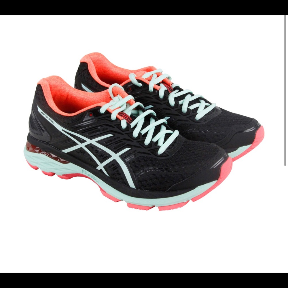 Women’s Asics